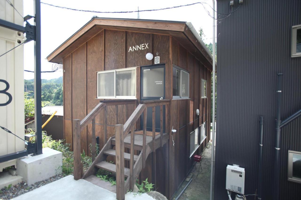 山の中の一棟貸切宿 五番地 Nambu (Yamanashi) Zewnętrze zdjęcie